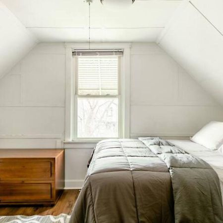 The Avondale Attic Daire Chicago Dış mekan fotoğraf